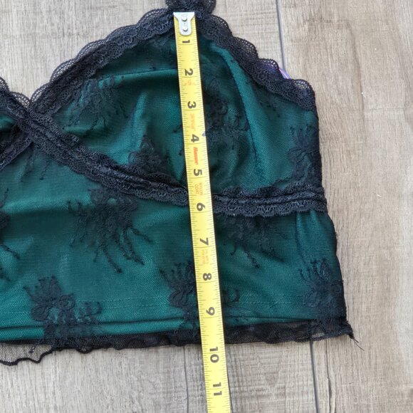 NWT Crop Tank Top, Size: XL - Picture 3 of 7